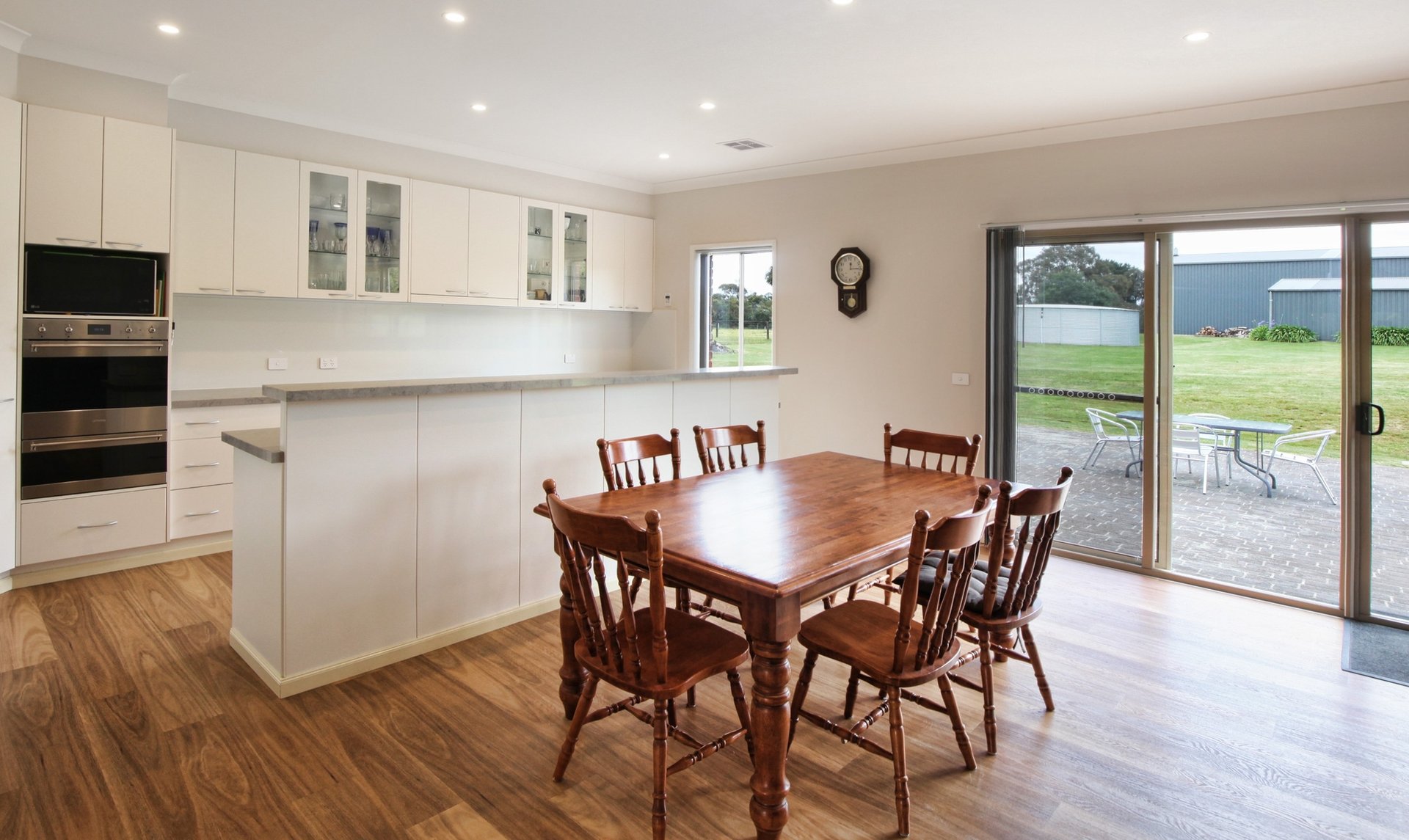 Property Gallery Thumbnail 8