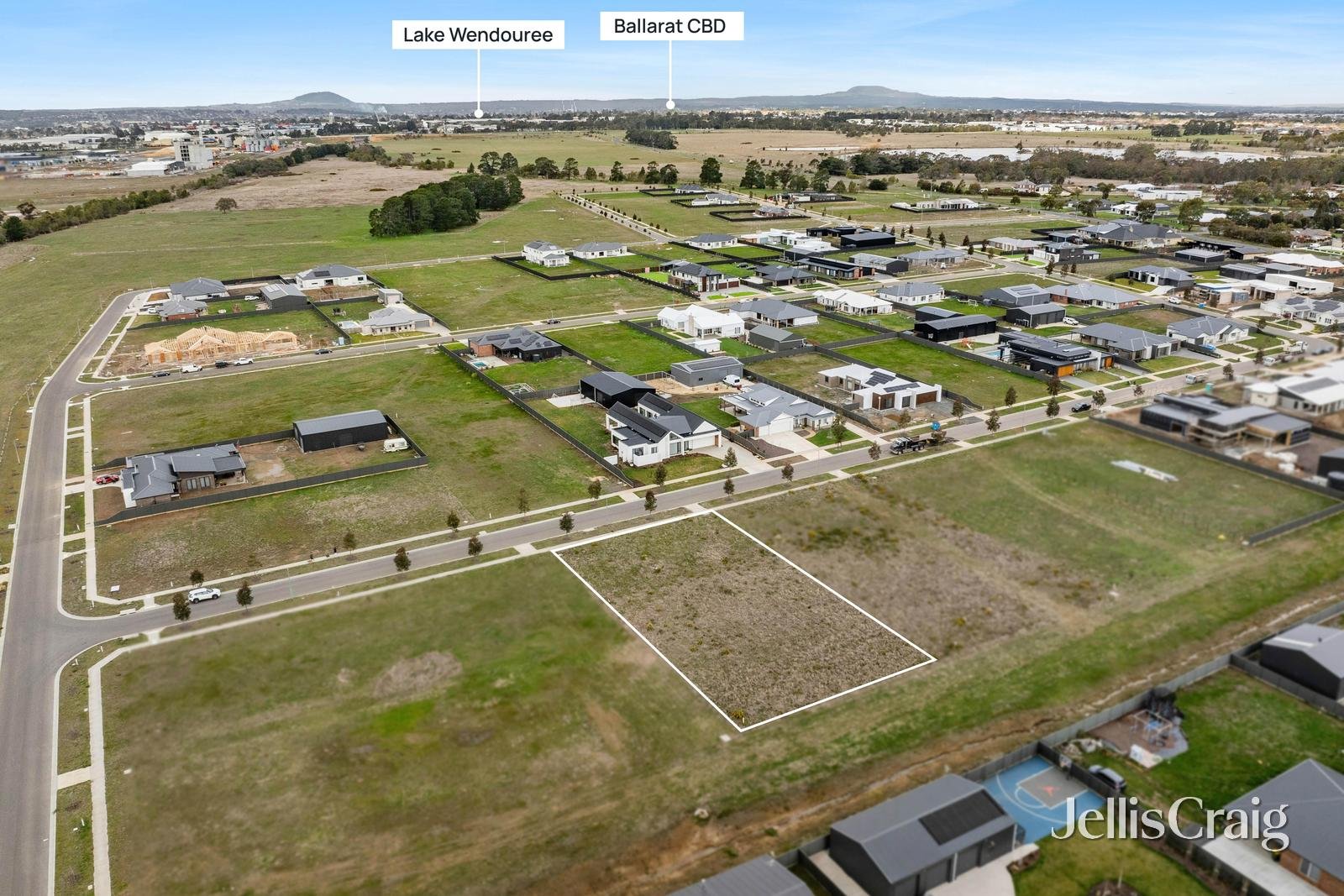 33 Spearwood Road, Cardigan image 1