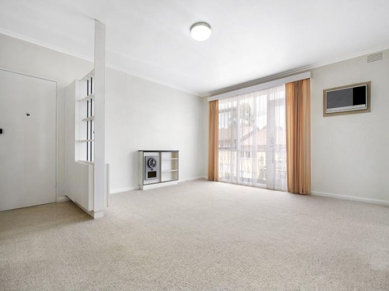 3/3 St Johns Avenue, Camberwell image 2