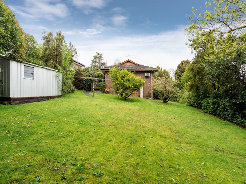 33 Sweetland Road, Mooroolbark image 12