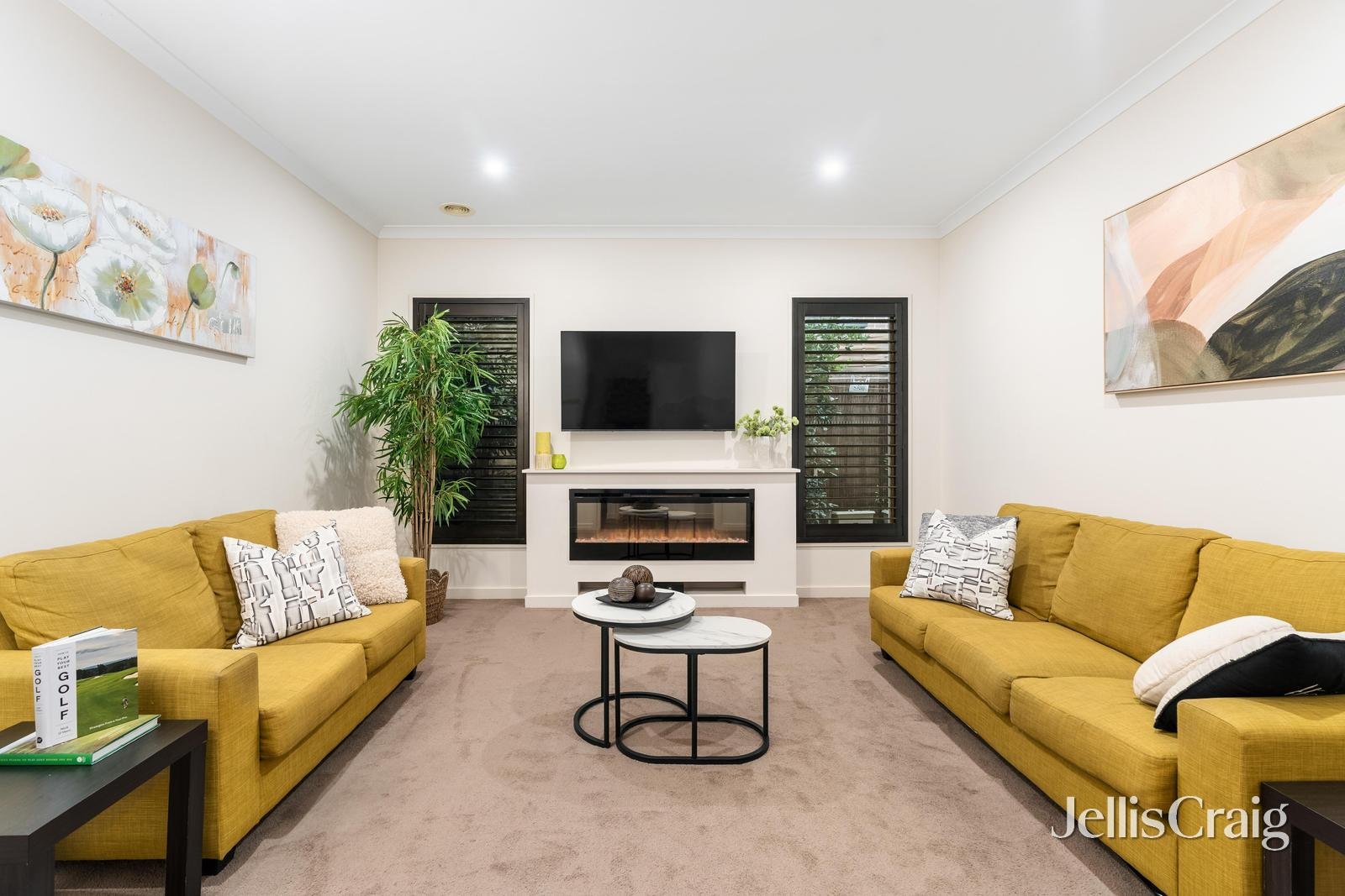 33 Sylphide Way, Wantirna&nbsp;South image 2