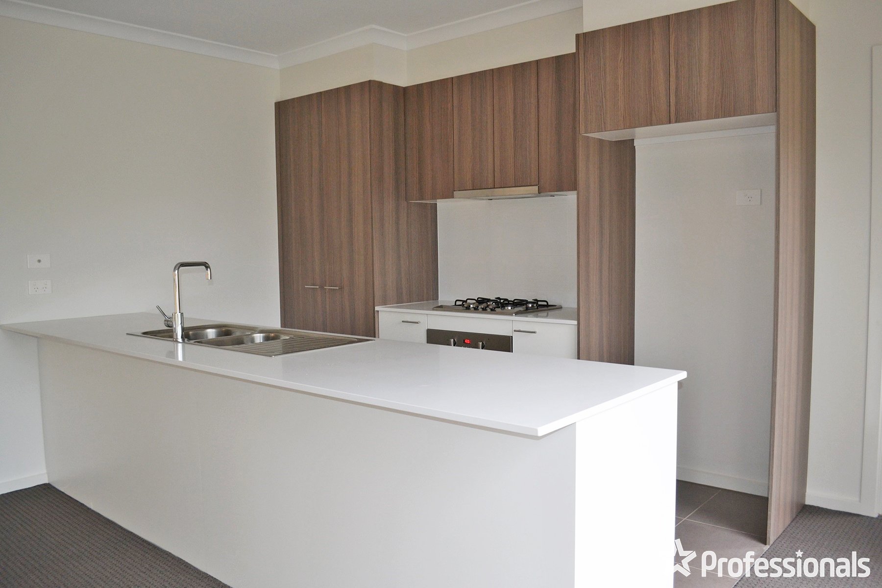 33 Tanika Circuit, Croydon image 8