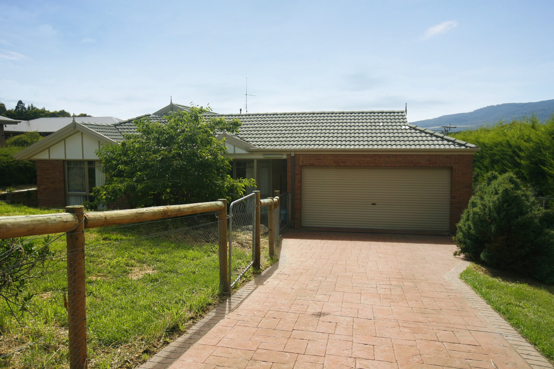 Property Gallery Thumbnail 4