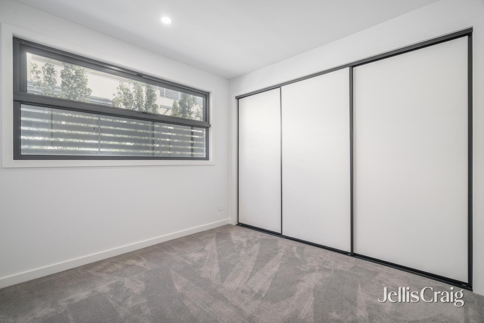 3/3 Thiele Street, Doncaster image 6