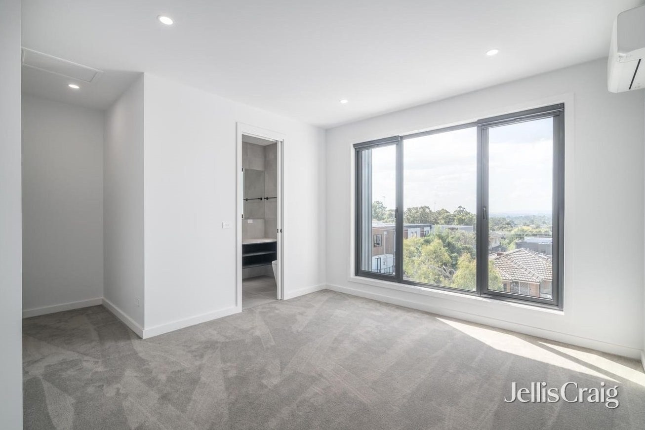 3/3 Thiele Street, Doncaster image 4
