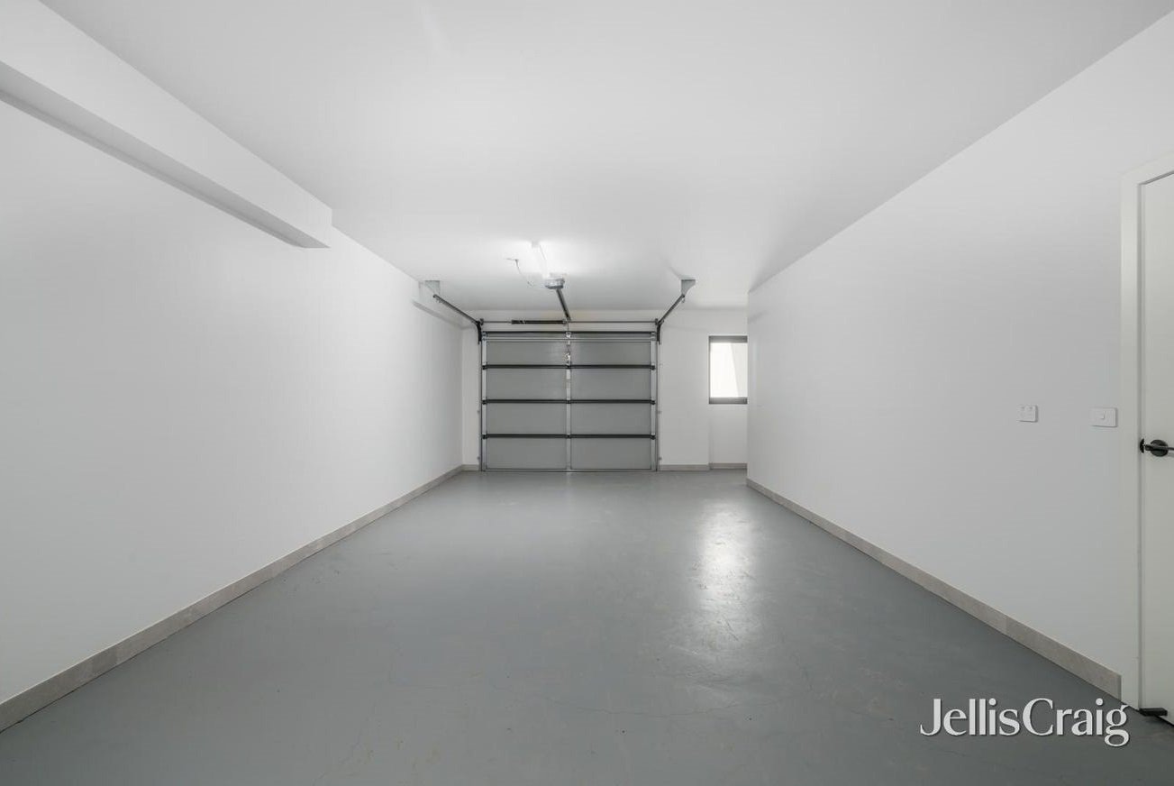 3/3 Thiele Street, Doncaster image 8