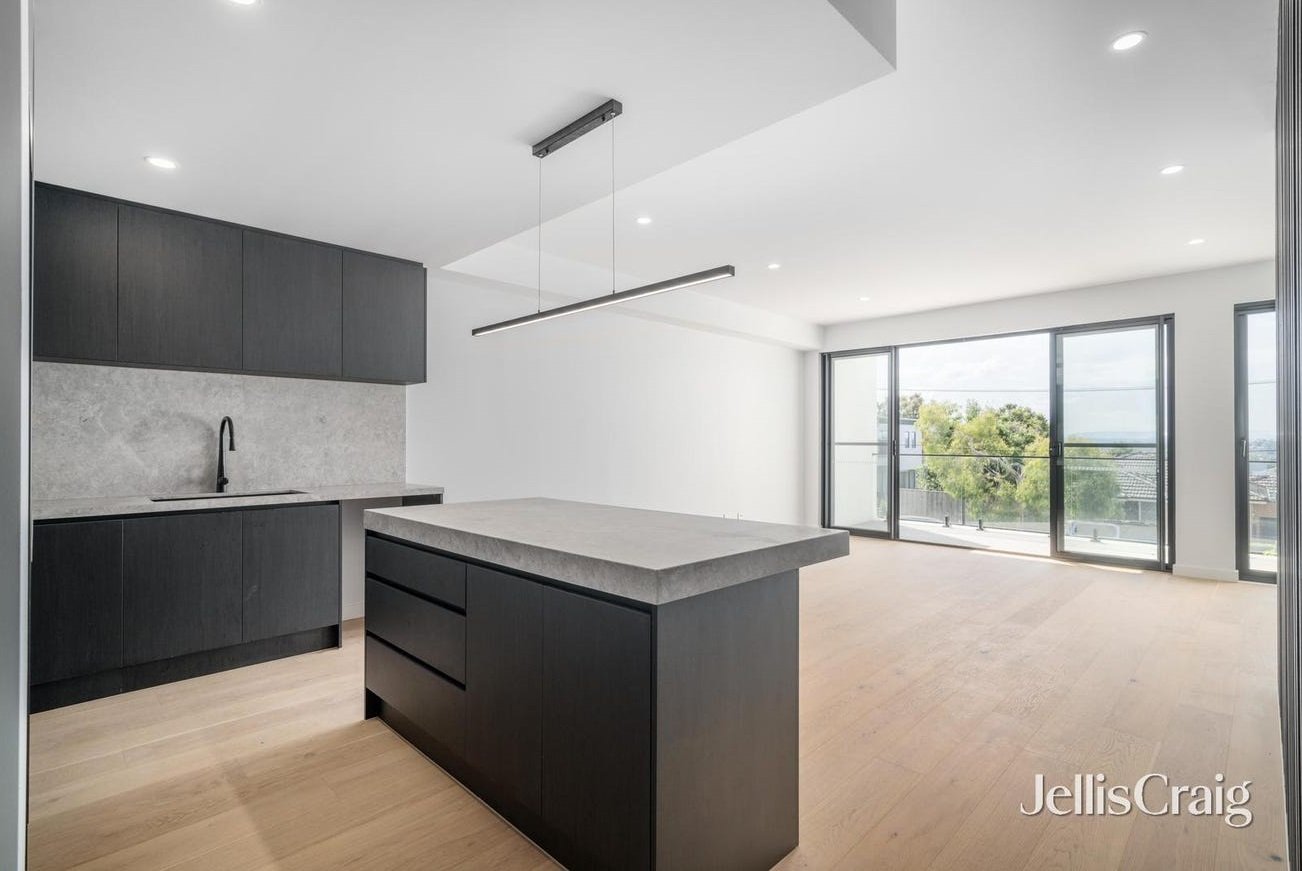 3/3 Thiele Street, Doncaster image 3