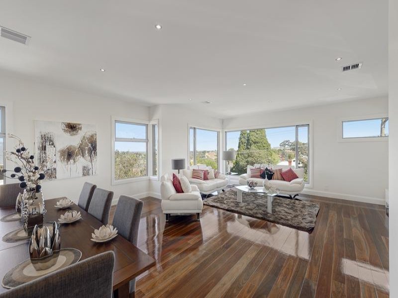 33 Threadneedle Street, Balwyn image 2