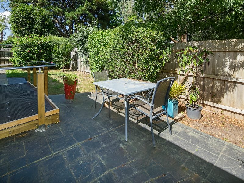 Property Gallery Thumbnail 6