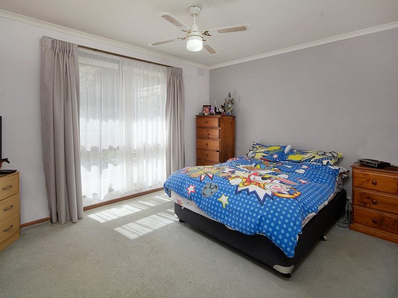 Property Gallery Thumbnail 9