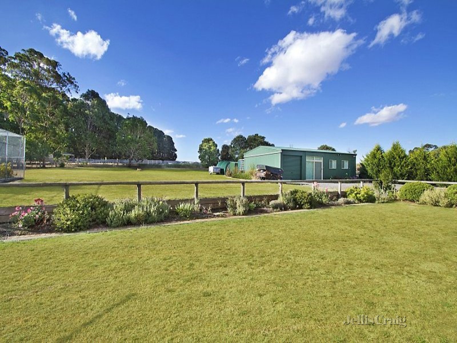 33 Trentham Road, Tylden image 2