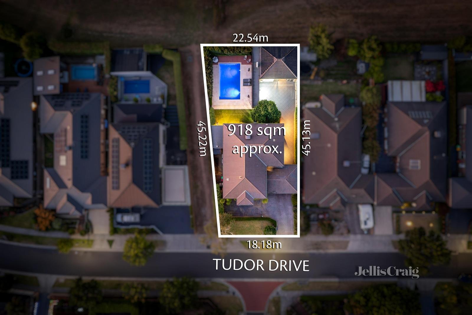 33 Tudor Drive, Mooroolbark image 6