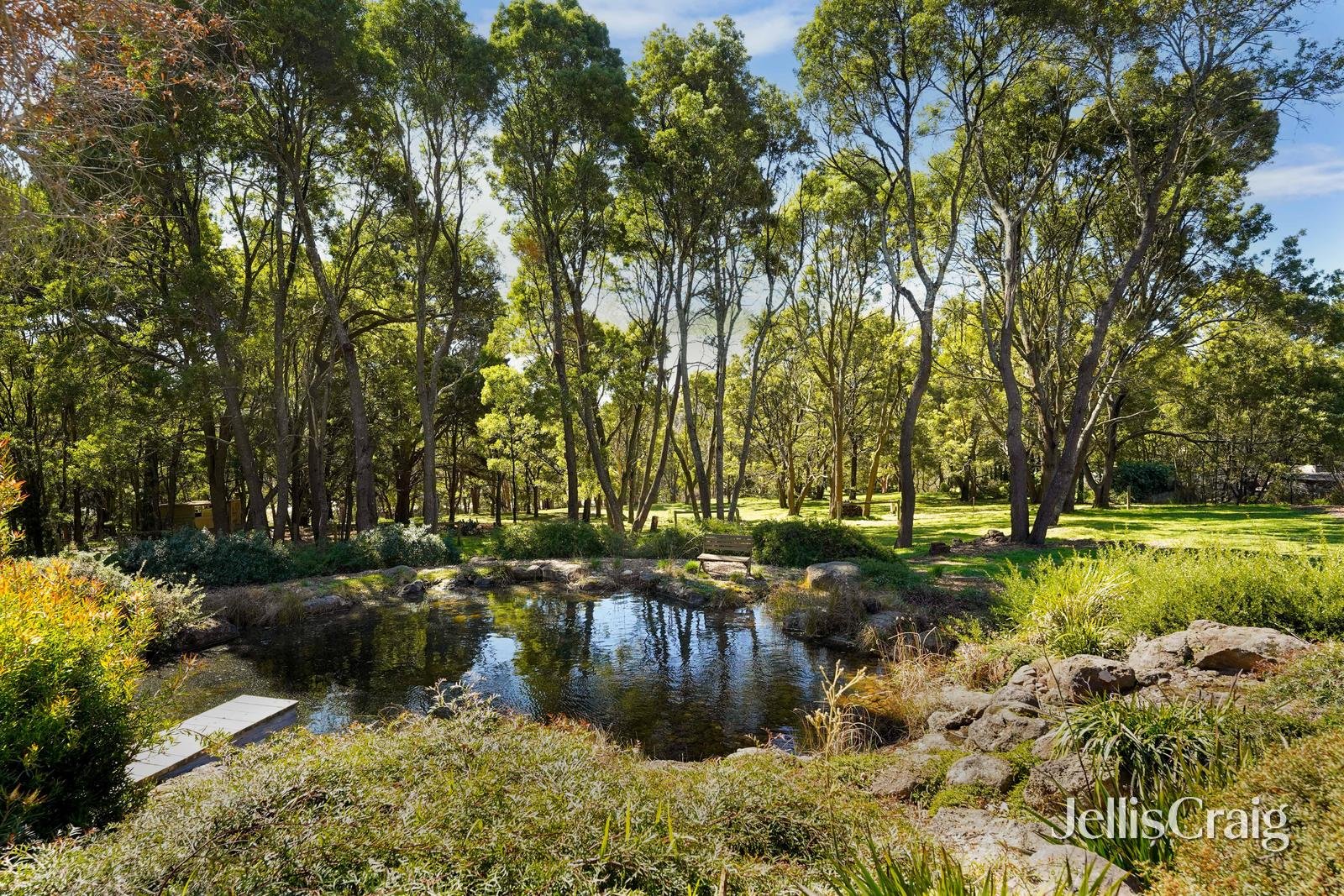33 Tweddle Lane, Woodend image 11