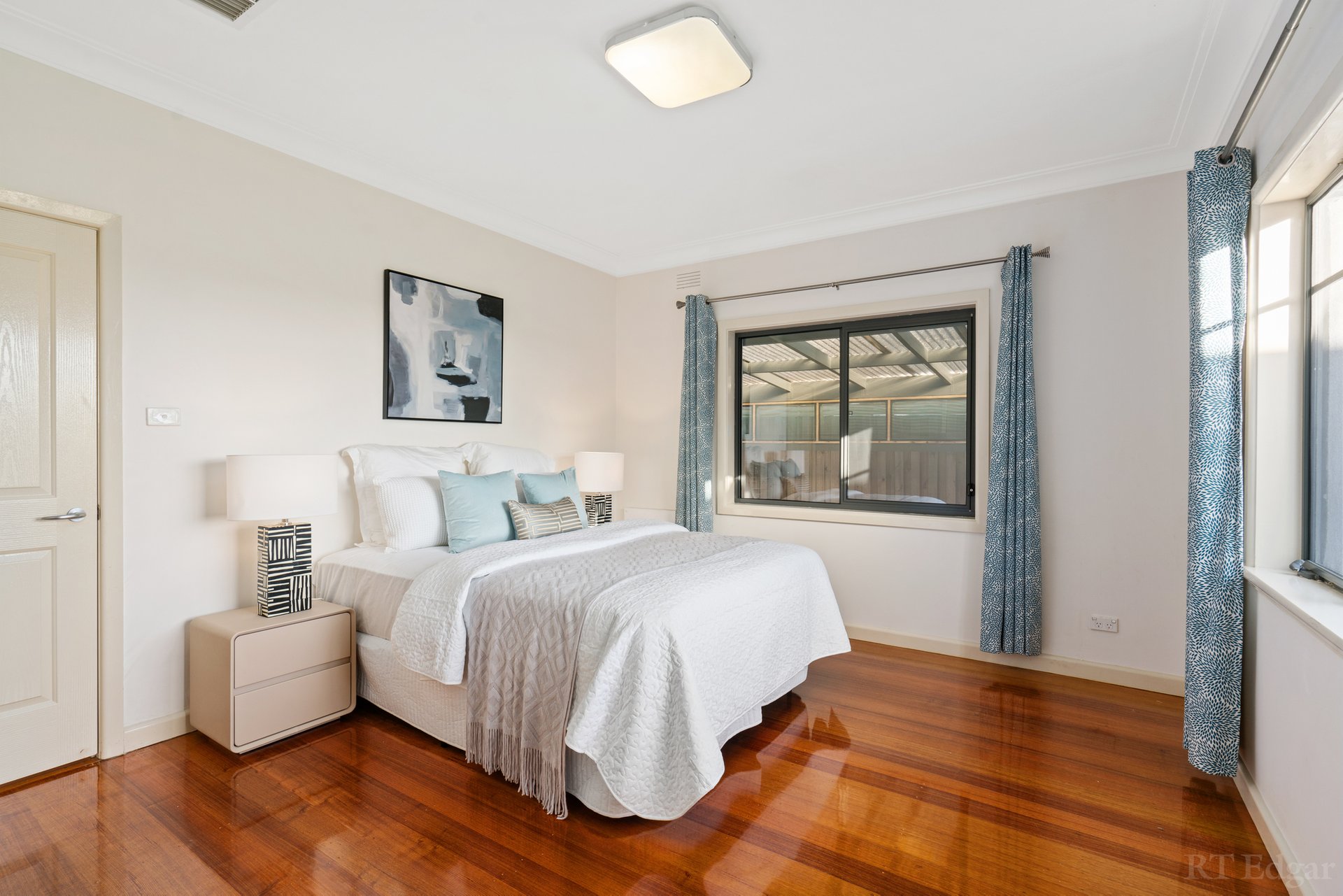 Property Gallery Thumbnail 7