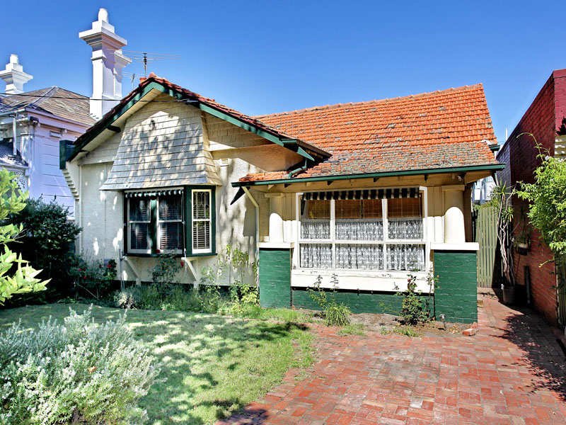 33 Vautier Street, Elwood image 1