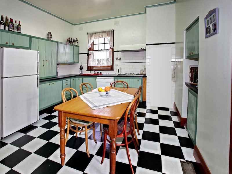 33 Vautier Street, Elwood image 5