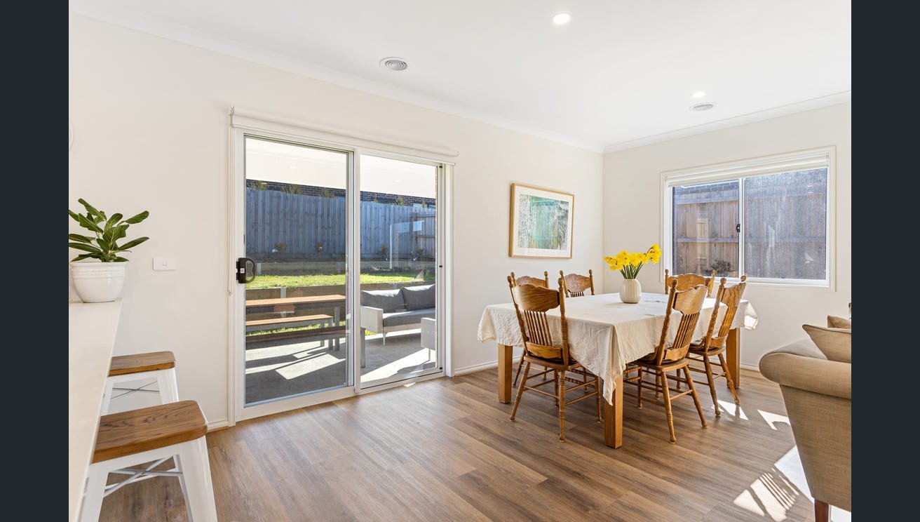 33 Wallaby Run, Gisborne image 4