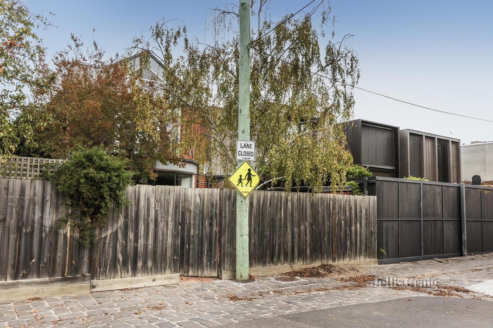 33 Wheatland Road, Malvern image 14