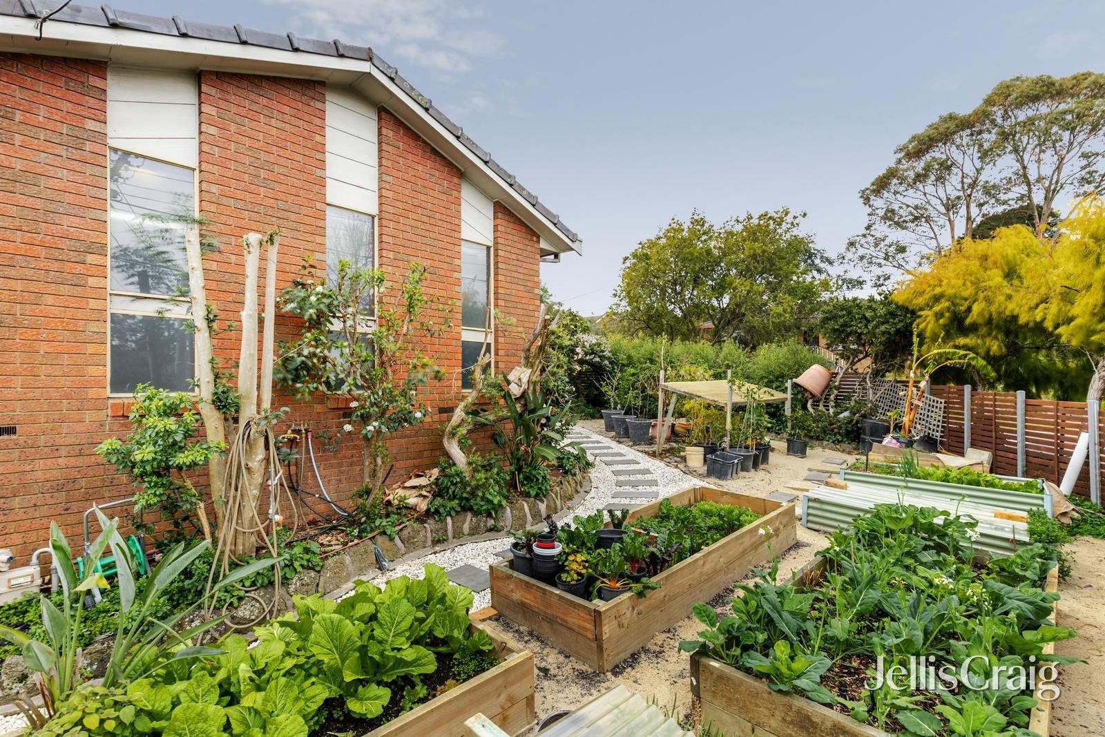 33 Wilga Street, Mount Waverley image 10