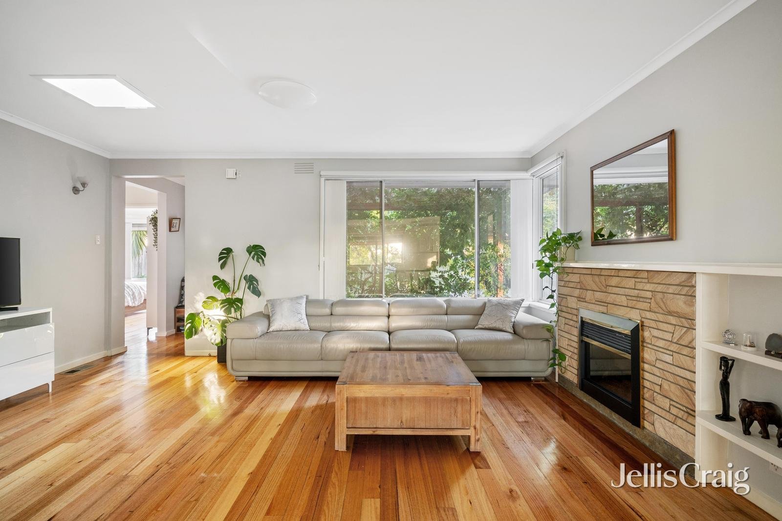 33 William Street, Greensborough image 3