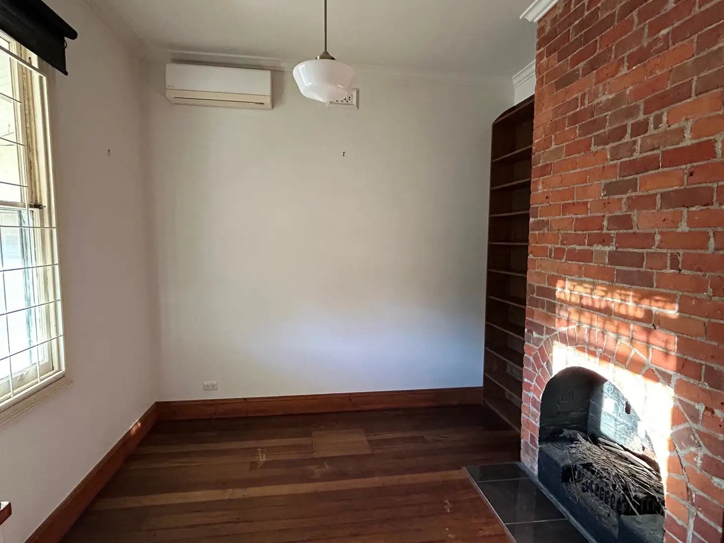 33 Withers Street, Albert Park image 4