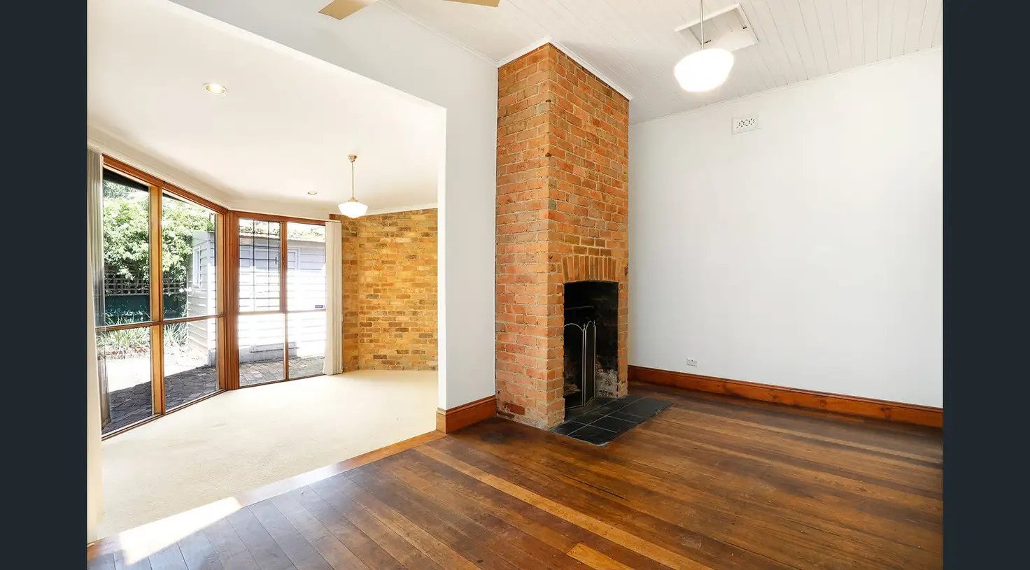 33 Withers Street, Albert Park image 2