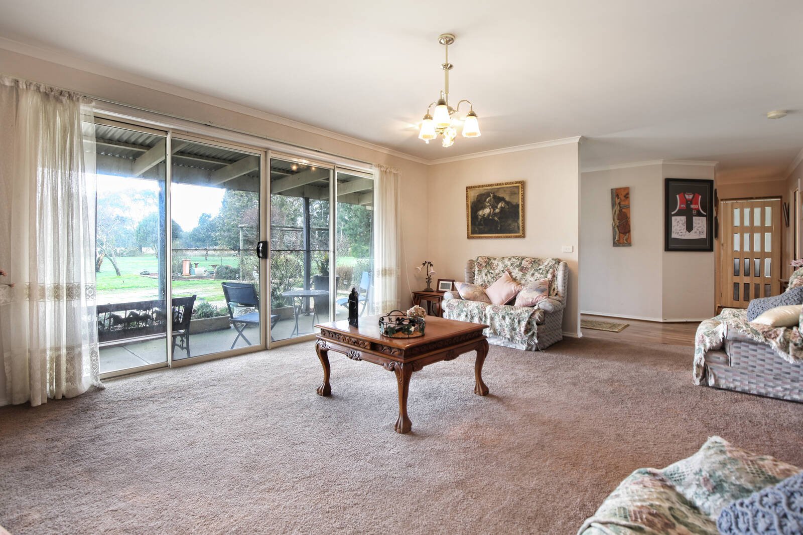 Property Gallery Thumbnail 3
