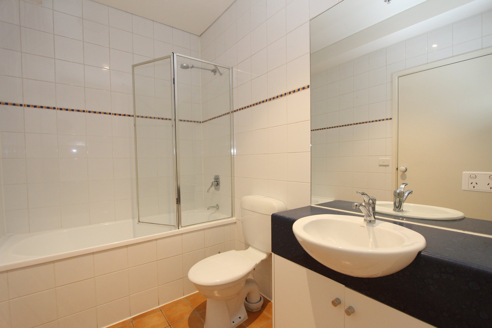 Property Gallery Thumbnail 6