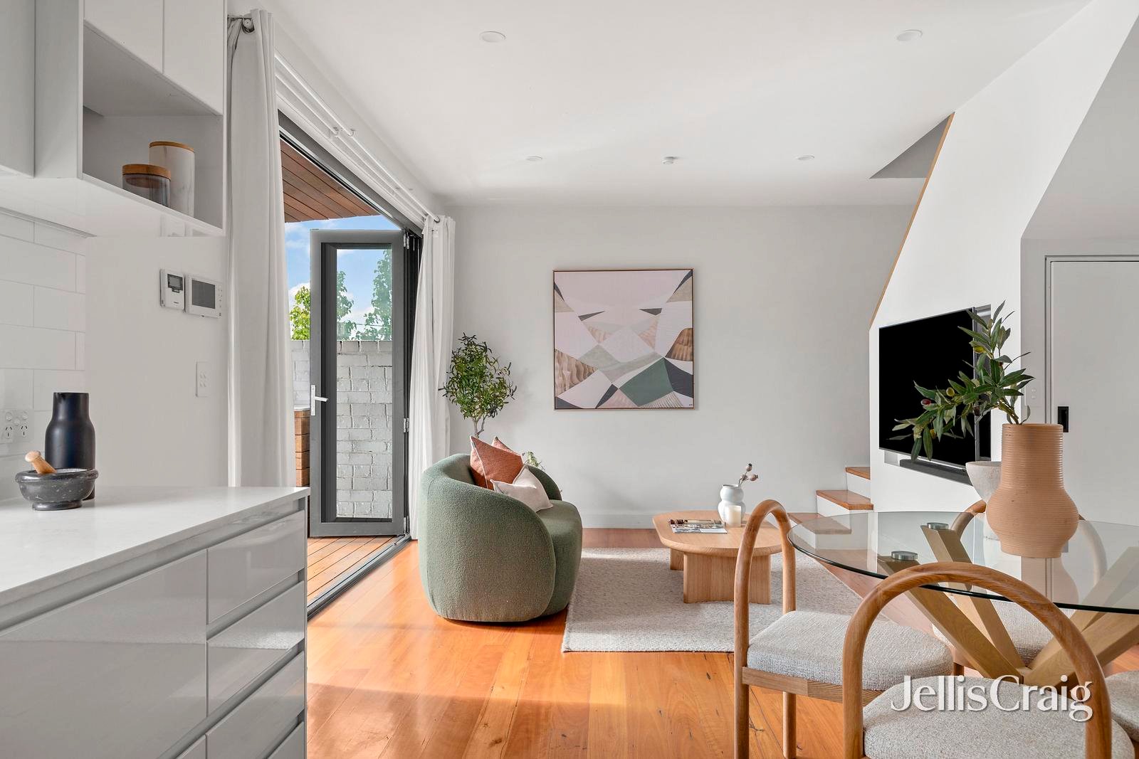 3/30-32 Melissa Street, Strathmore image 3