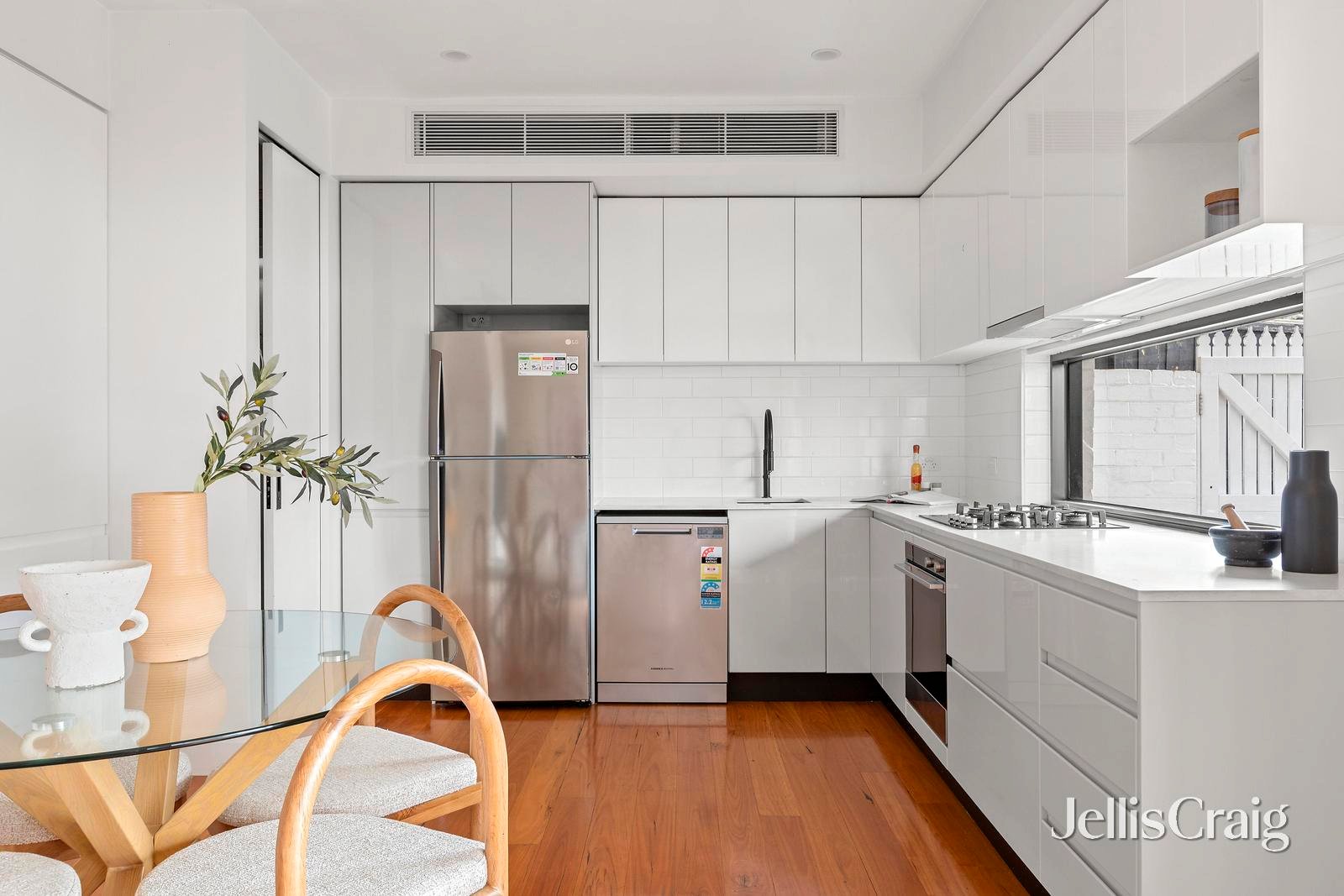3/30-32 Melissa Street, Strathmore image 4