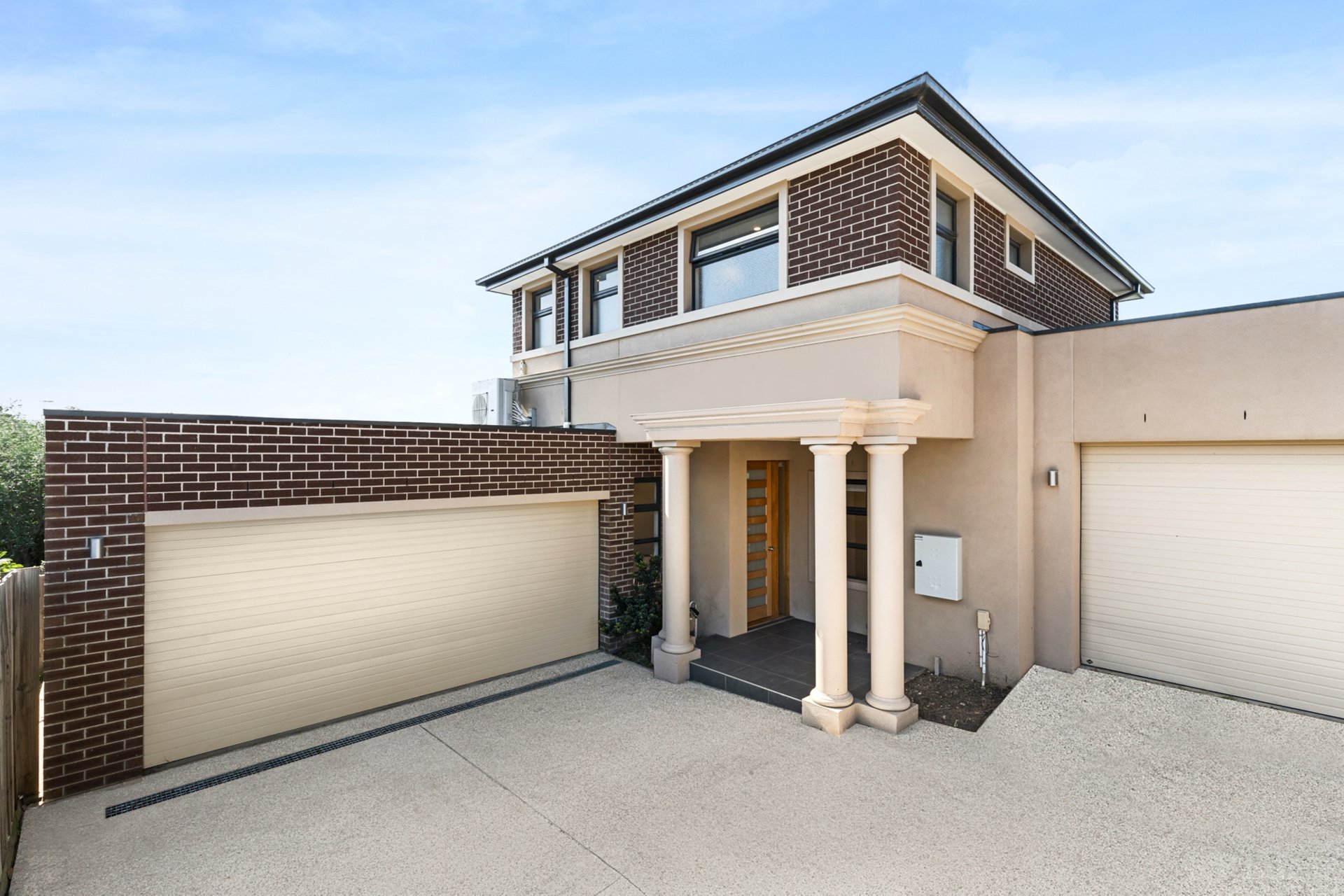 Property Gallery - Main Image