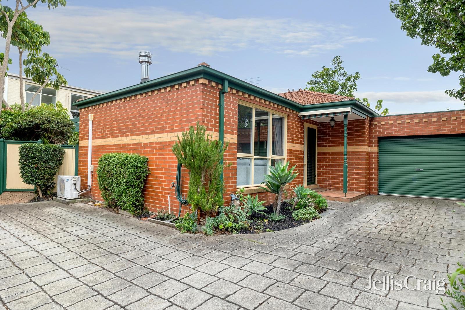3/30 Gardenia Road, Gardenvale image 1