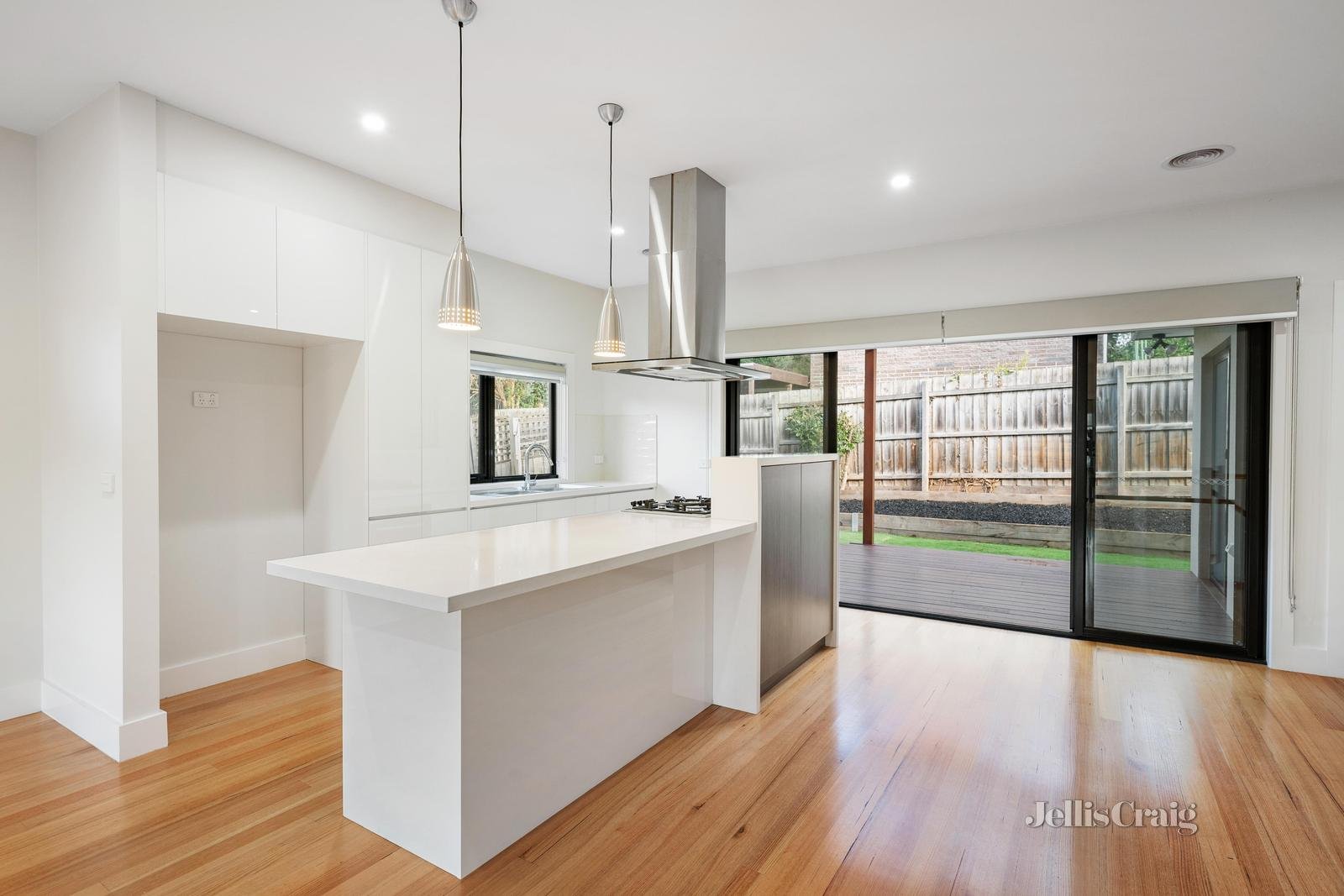 3/30 Glenair Street, Templestowe Lower image 2