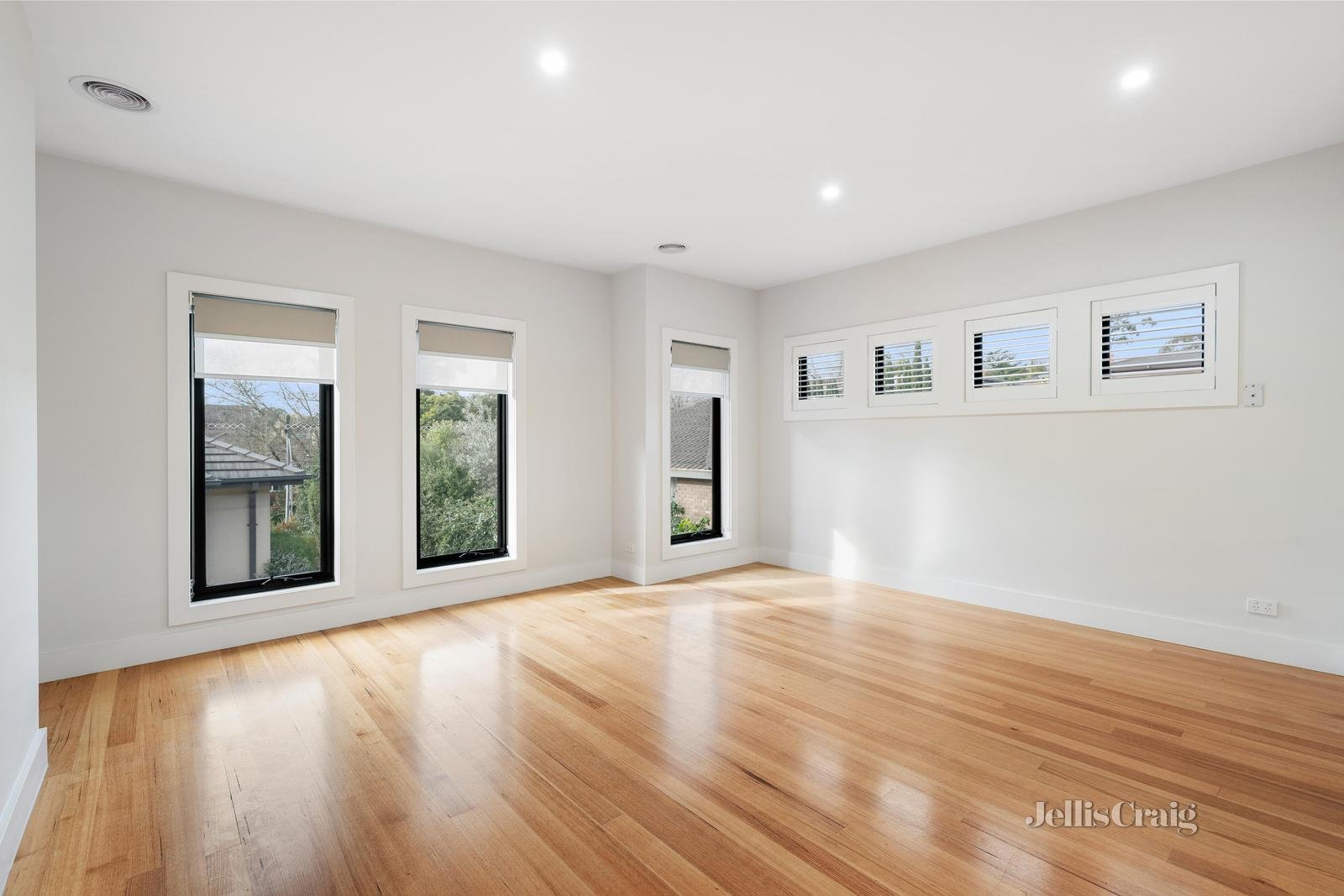 3/30 Glenair Street, Templestowe Lower image 3