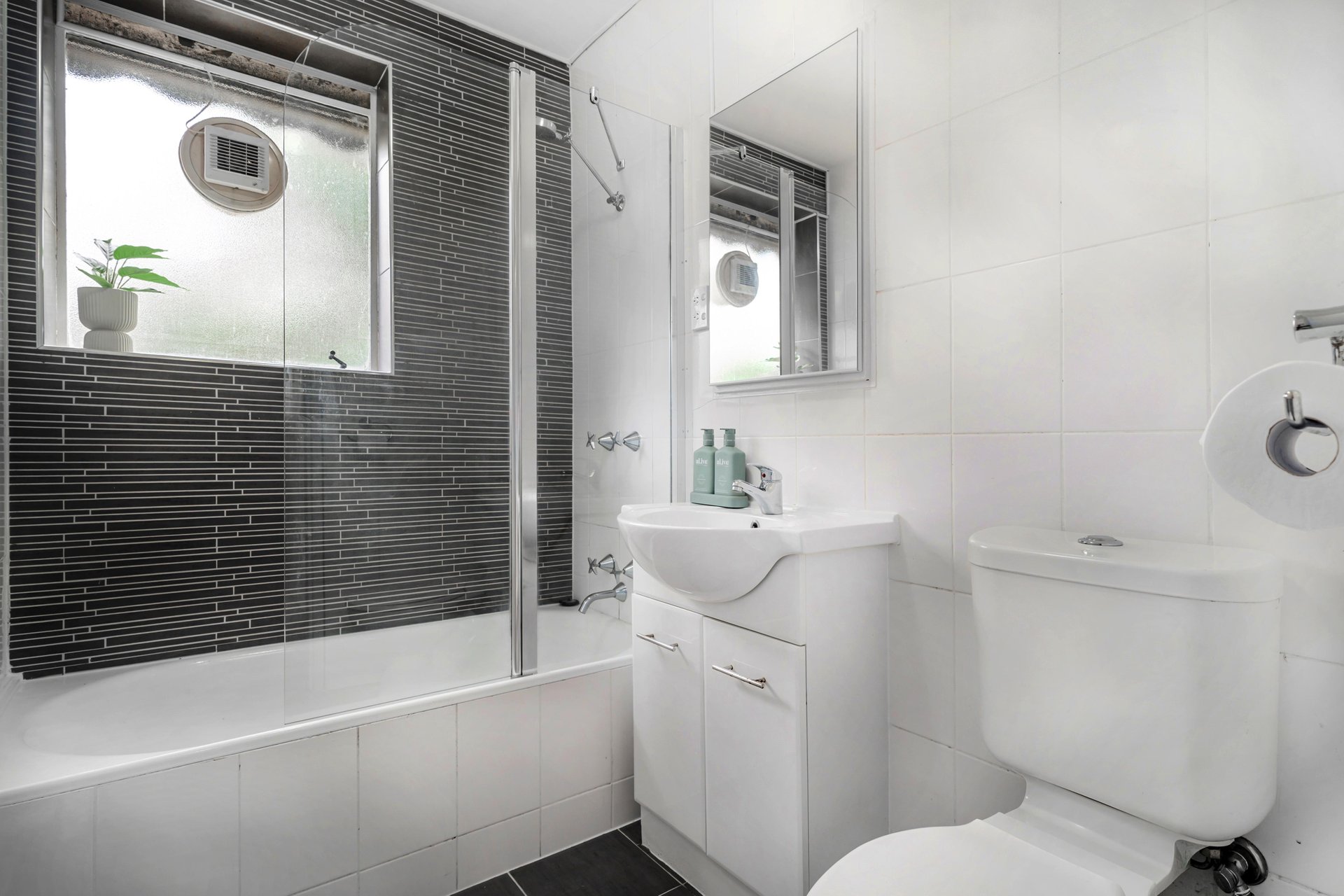 3/30 Magnolia Road, Ivanhoe image 6