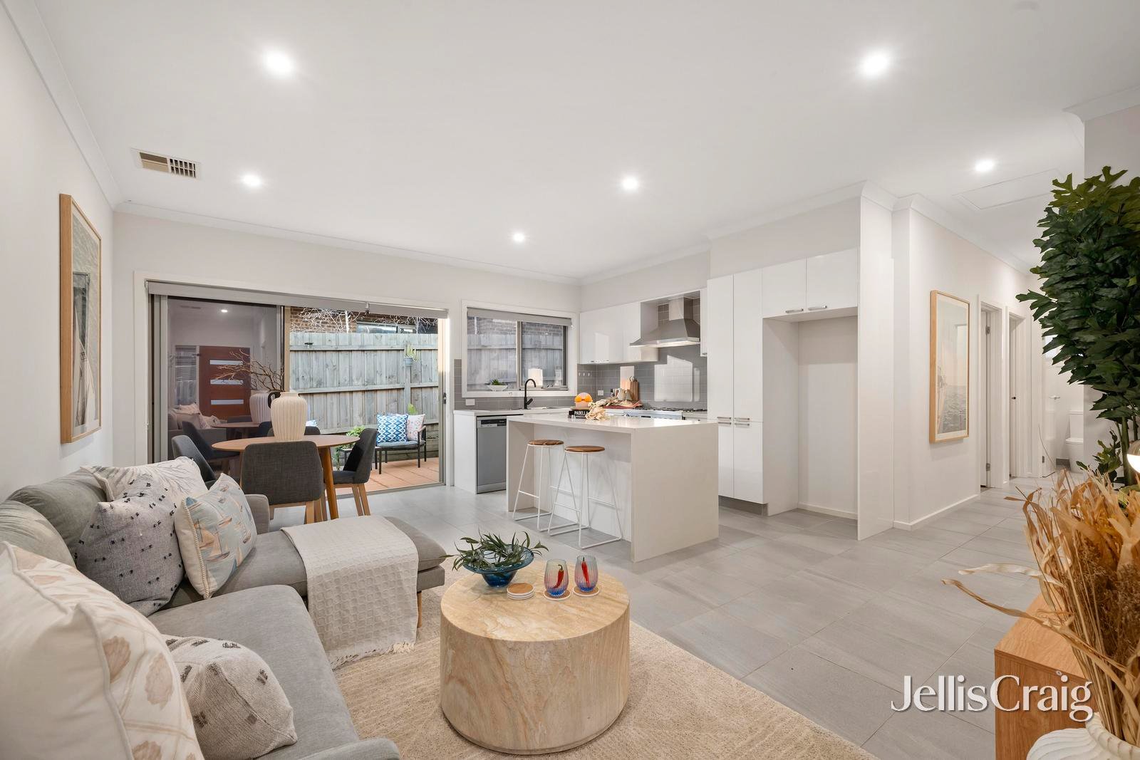 3/30 Monomeith Street, Mooroolbark image 7
