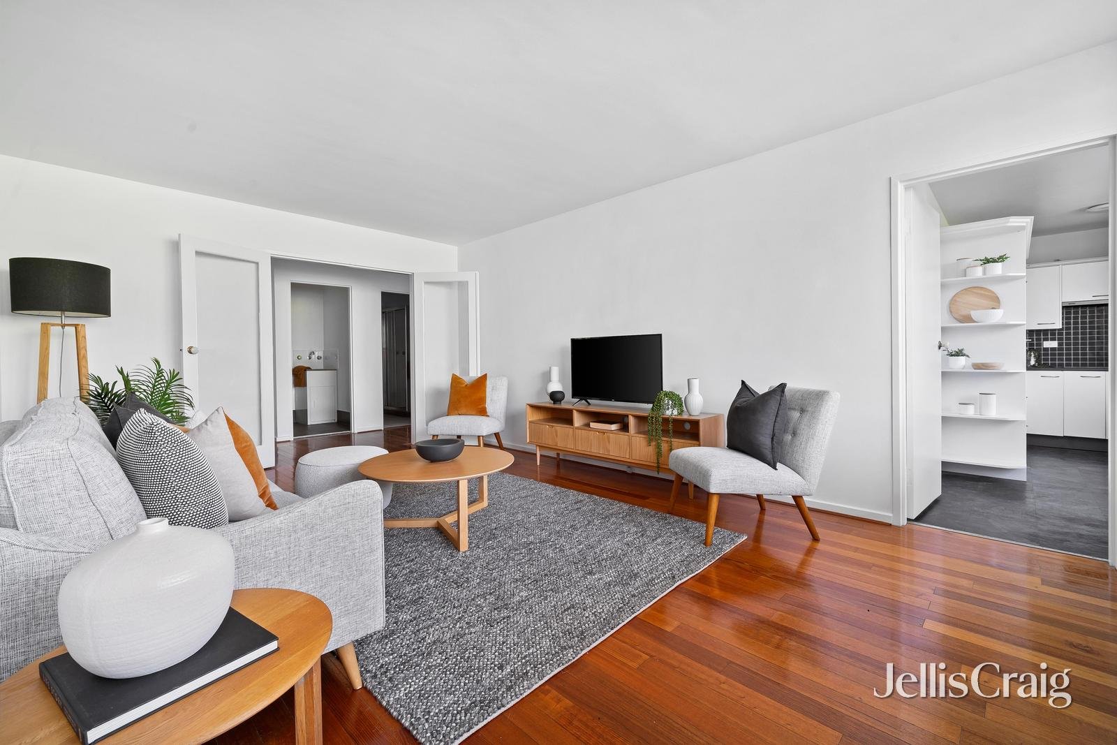 3/30 Munro Street, Hawthorn East image 2