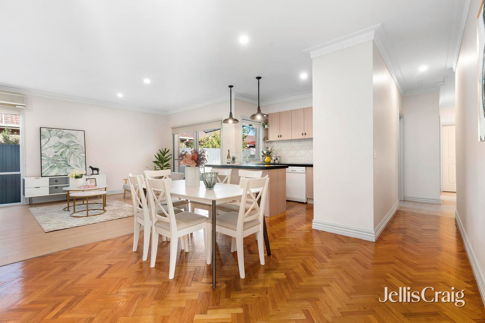 3/30 Neville Street, Carnegie image 3
