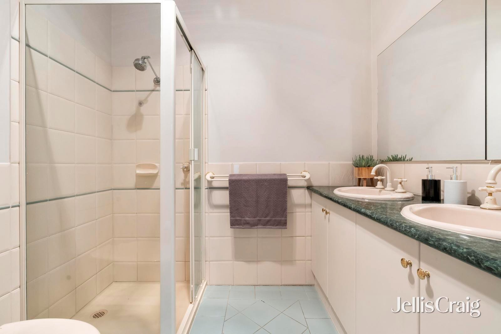 3/30 Neville Street, Carnegie image 7