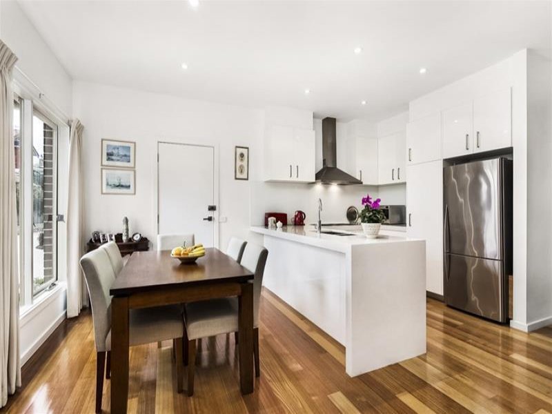 3/30 Regent Street, Camberwell image 3