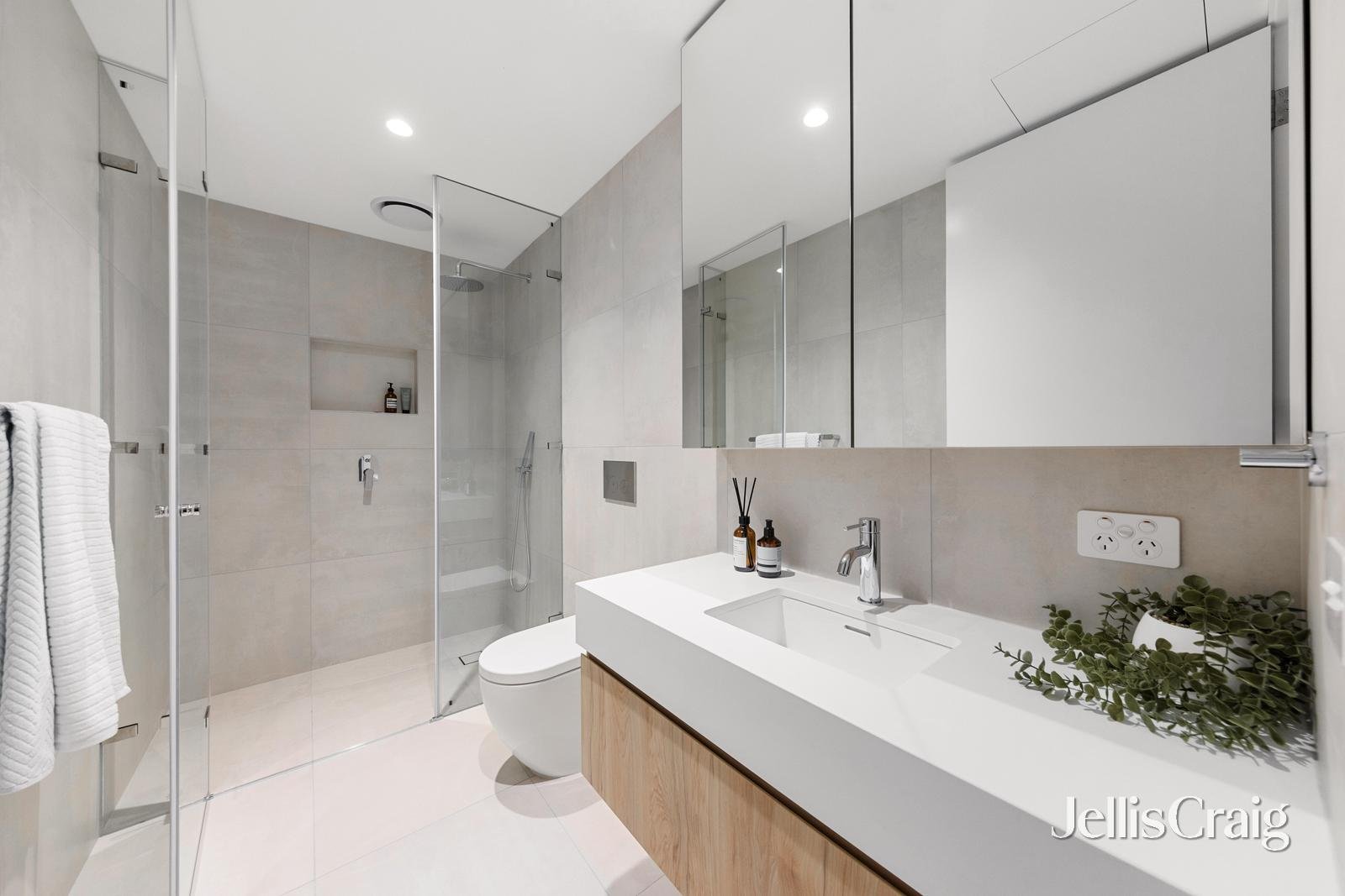 3/30 Strabane Avenue, Mont&nbsp;Albert&nbsp;North image 11