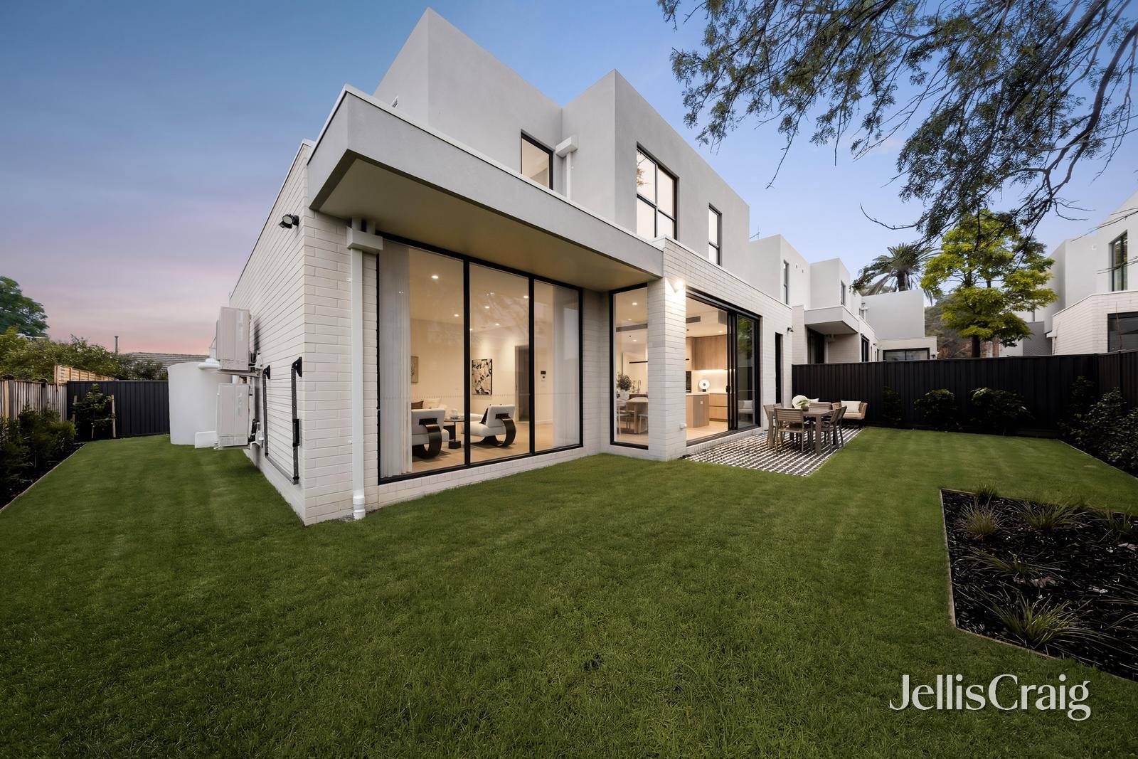 3/30 Strabane Avenue, Mont&nbsp;Albert&nbsp;North image 12