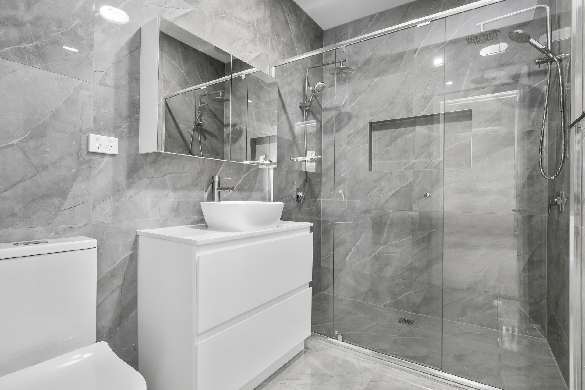 3/30 Vinter Avenue, Croydon image 5