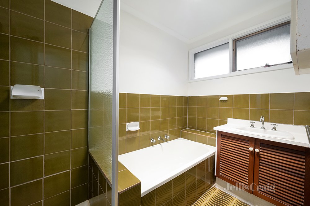 3/302 Lower Plenty Road, Rosanna image 8