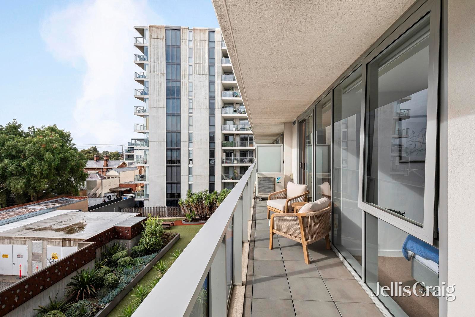 330/70 Nott Street, Port&nbsp;Melbourne image 4