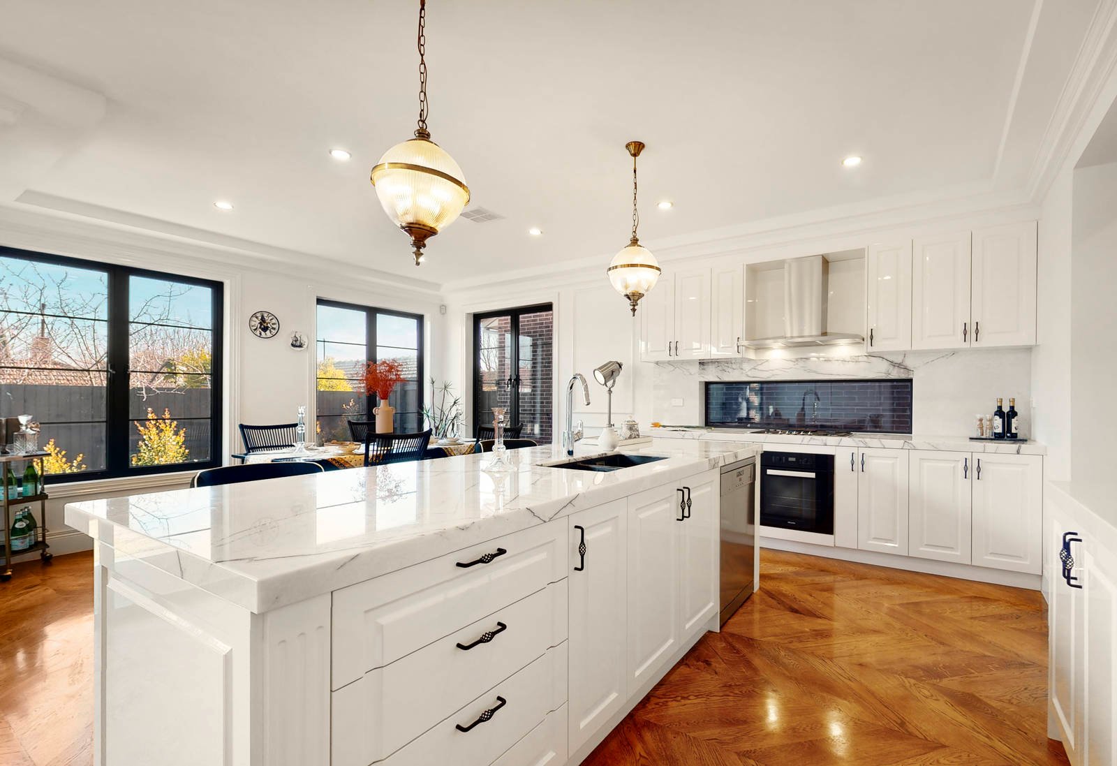 Property Gallery Thumbnail 4