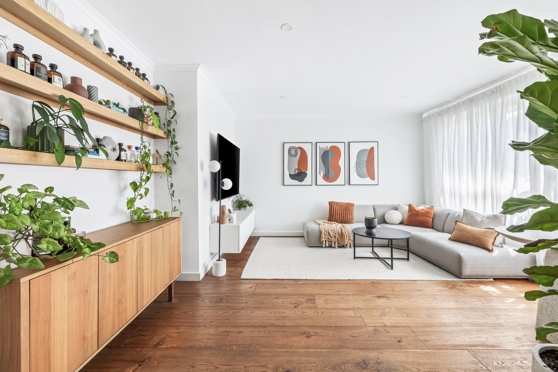 Property Gallery Thumbnail 2