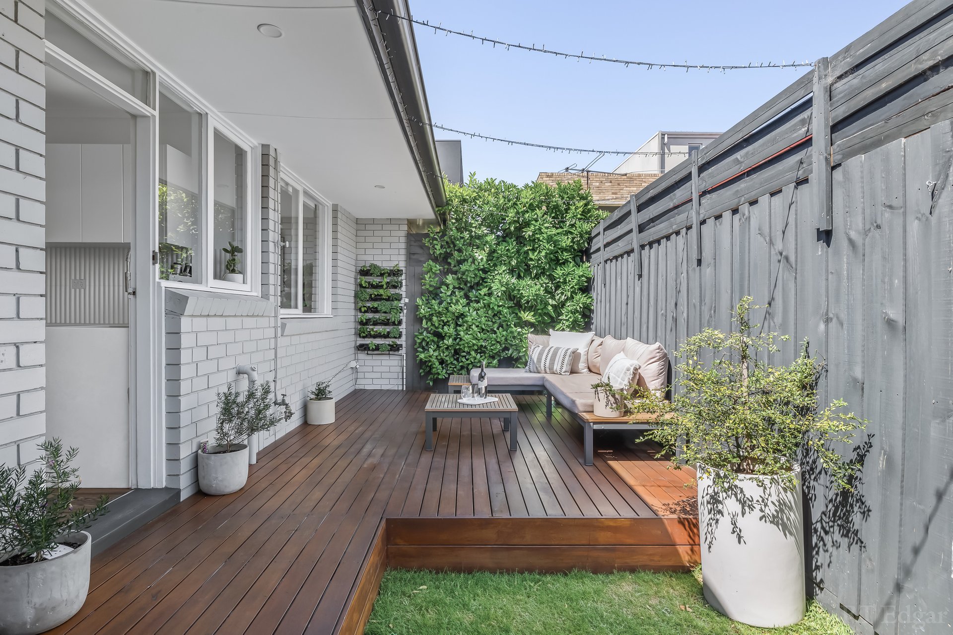 Property Gallery Thumbnail 14
