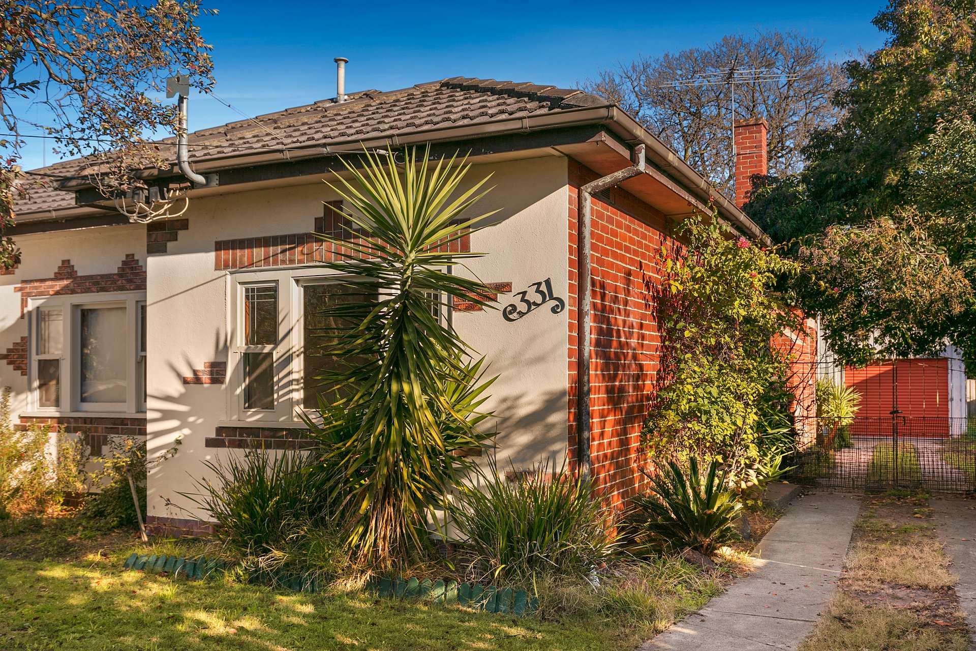 Property Gallery Thumbnail 6