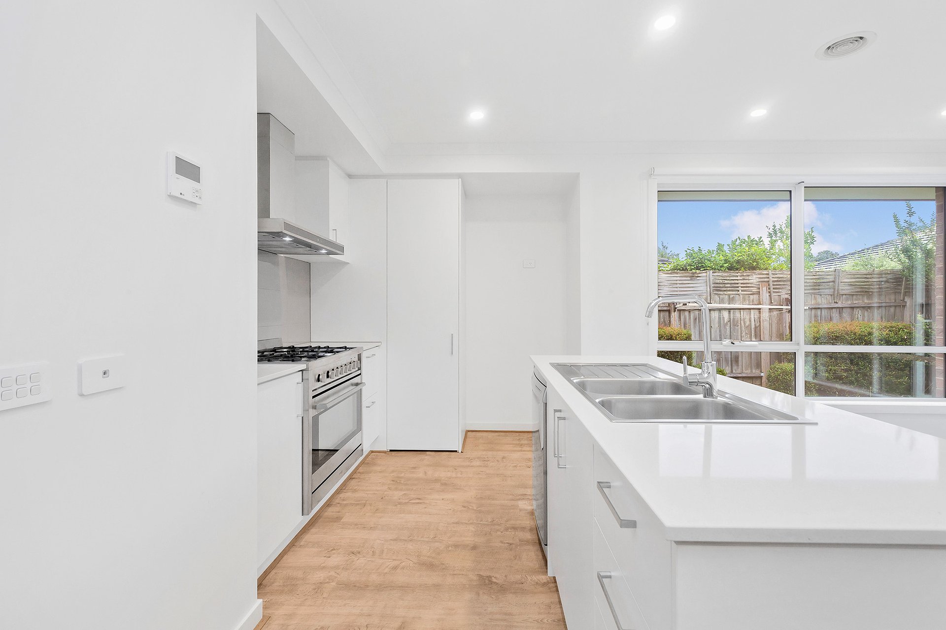 Property Gallery Thumbnail 2